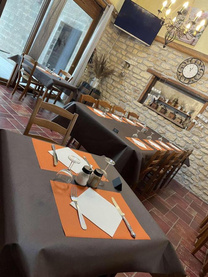 Kota A La Ferme Hotel Beaufort-en-Argonne Eksteriør billede